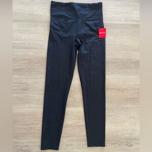 NWT Spanx Black Active Full Length Leggings Women’s M